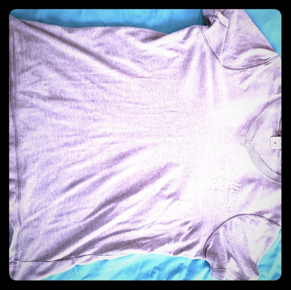 Hollister Men's V-Neck Cotton Tee